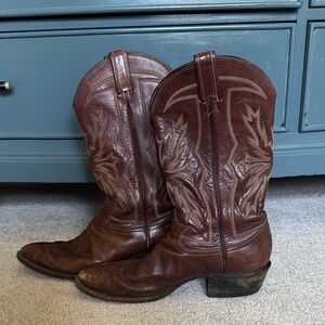 Tony Lama Rich Brown Western Heeled Boots